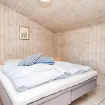 4 Star In Orsted Сasa de vacaciones Kare